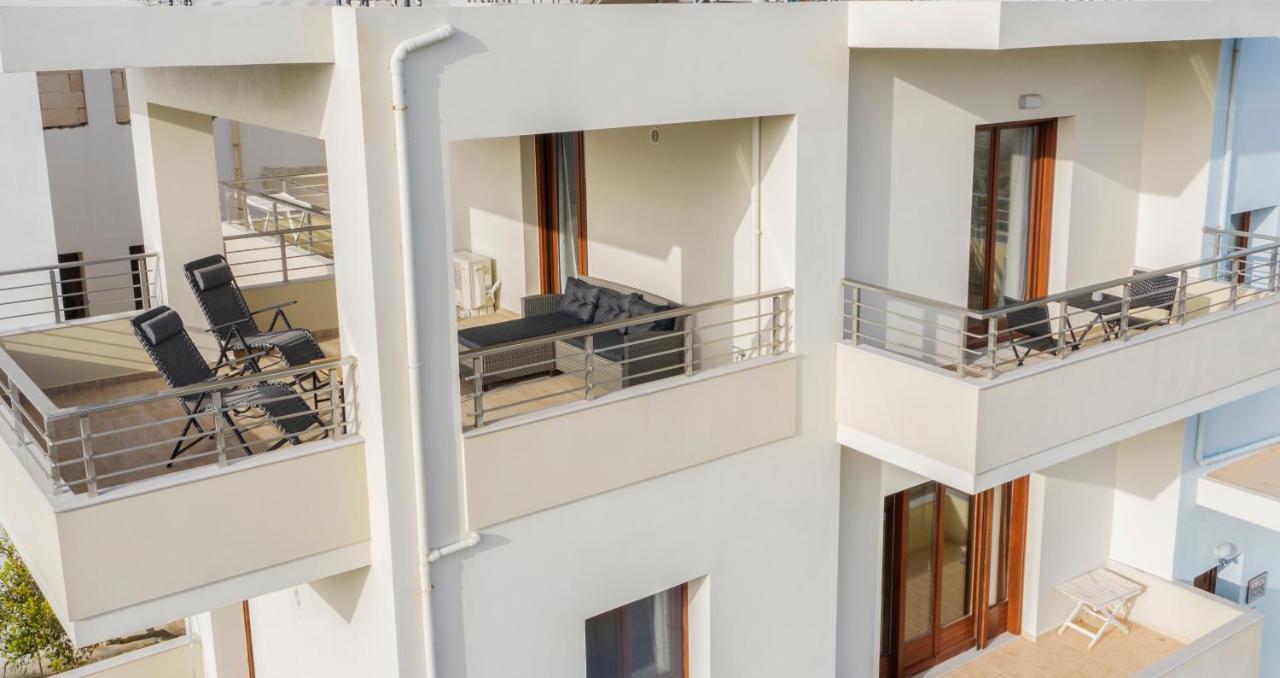 Ammos Apartment - Brand New, Stylish, By The Beach Kíssamos Buitenkant foto